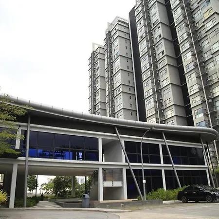 Cozy Hyve Soho Sky View With Wifi Netflix & Parkin 116 Apartment Cyberjaya Exterior photo